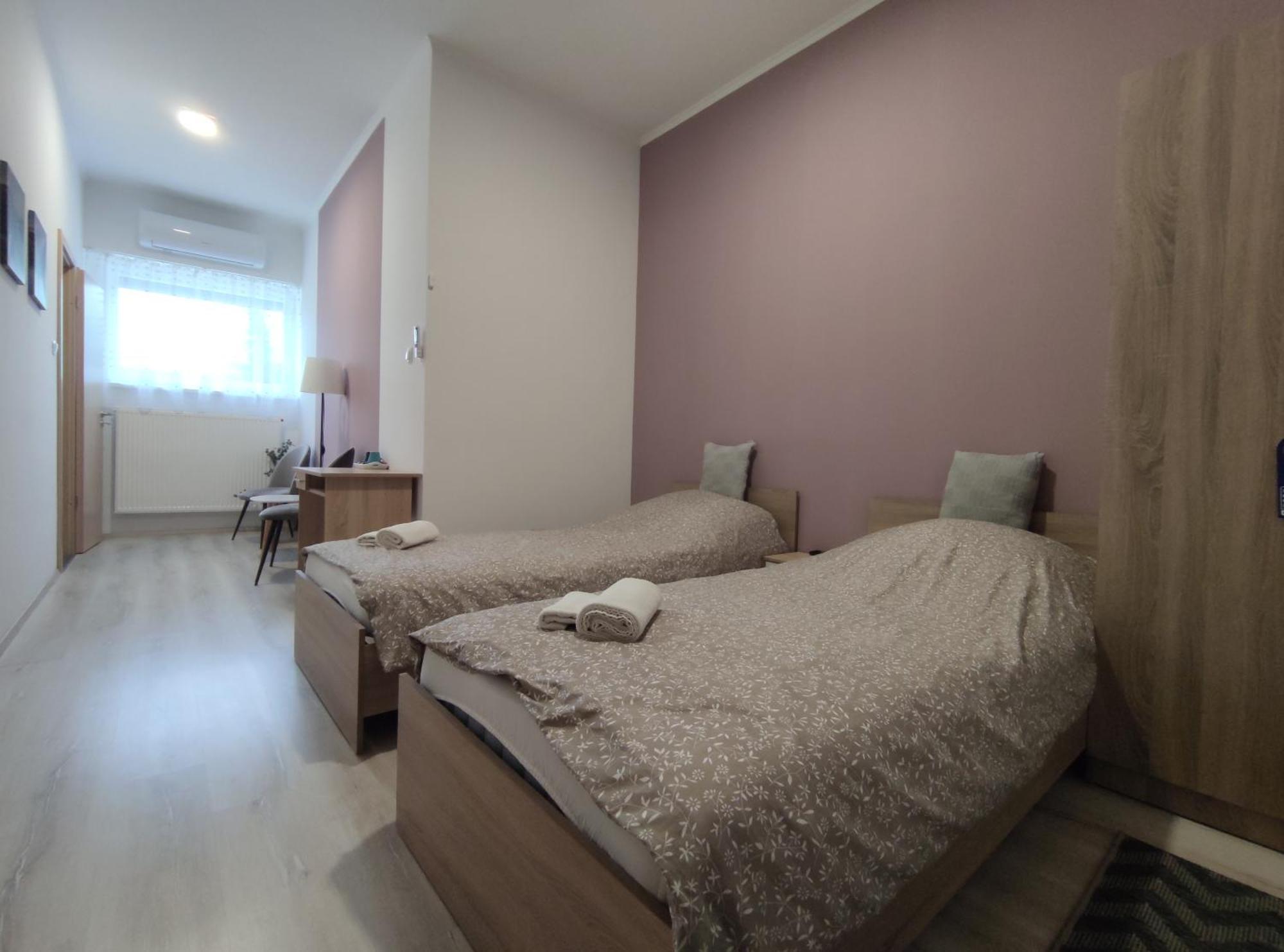 Szilas Park Motel Nagytarcsa Eksteriør billede
