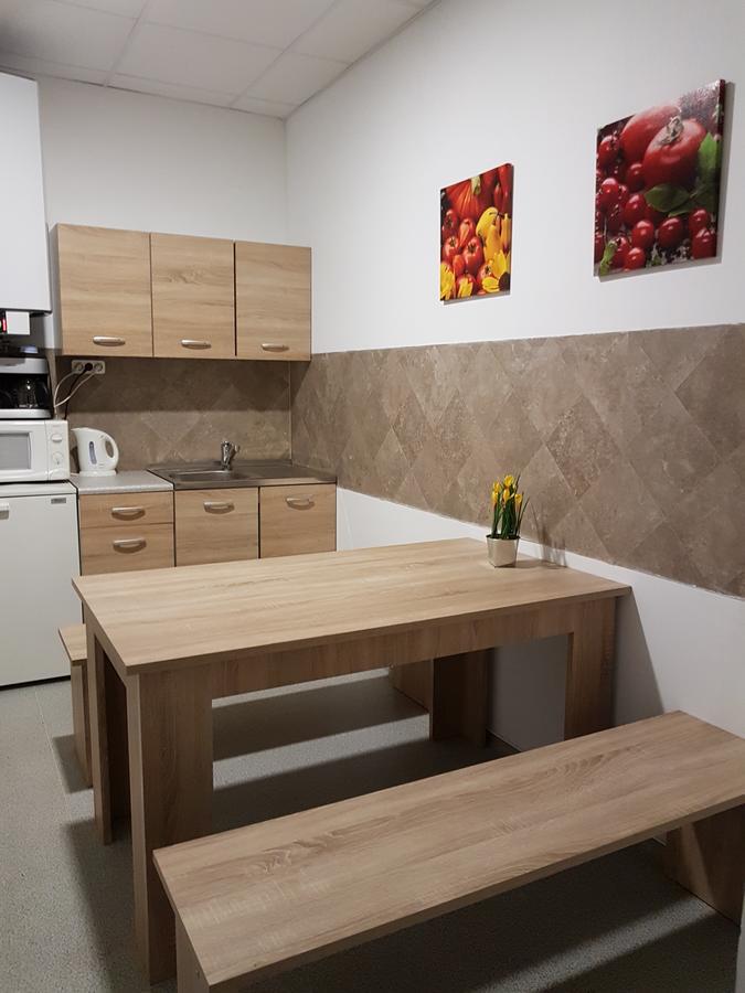 Szilas Park Motel Nagytarcsa Eksteriør billede